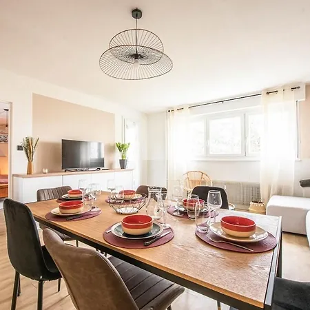 Beautiful In Downtown Schuman